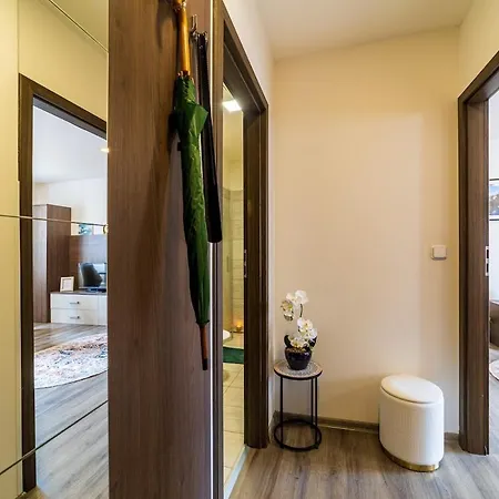 Apartment Old Town 2e